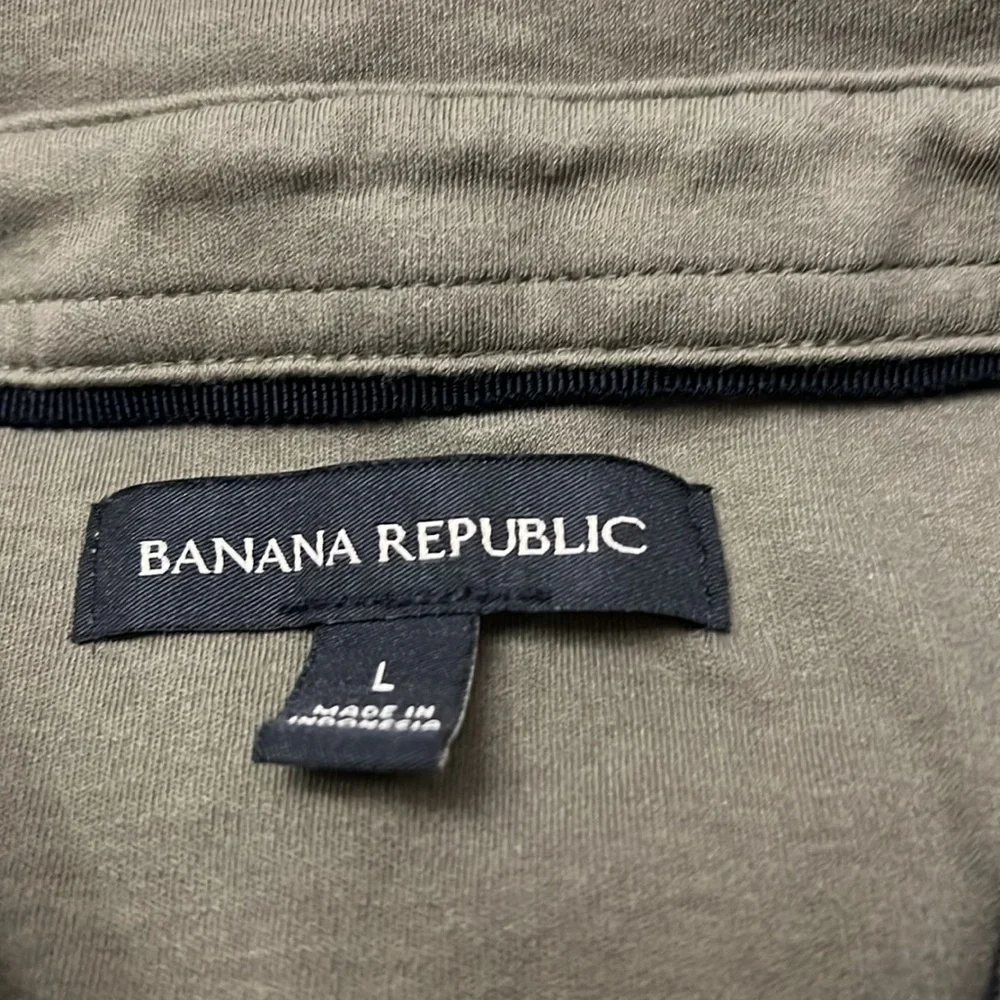 Banana Republic long-sleeve size L